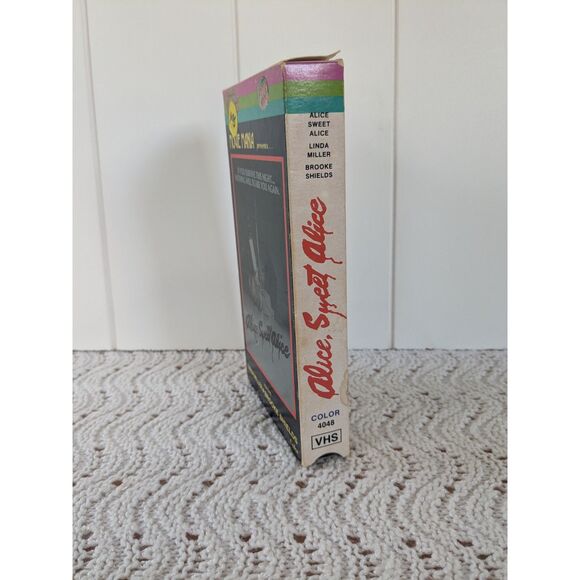 Alice, Sweet Alice VHS Tape - Brooke Shields, 1976, Horror Film - Picture 6 of 8